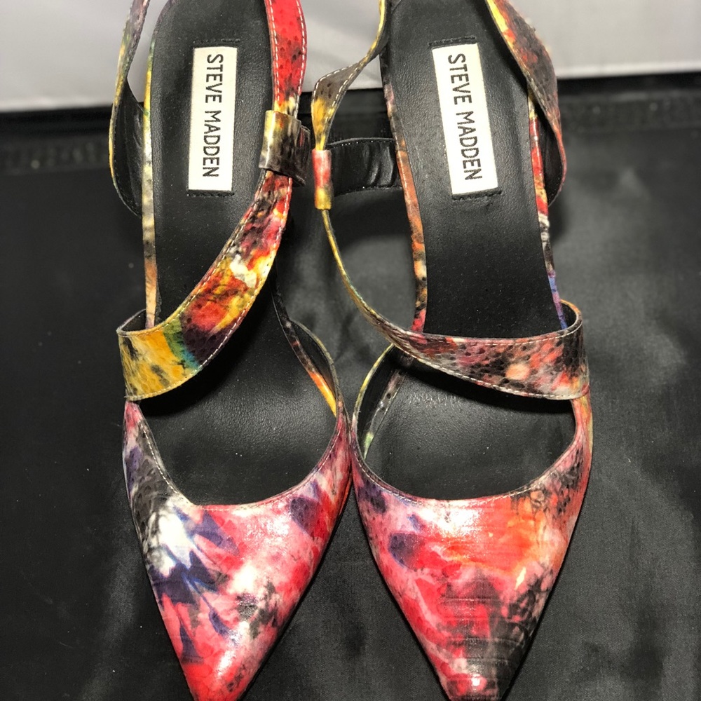 Steve Madden multi colored Stilleto